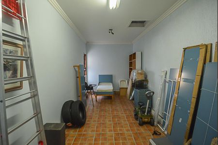 Casa à venda com 184m², 3 quartos e 3 vagas Casa à venda com 184m², 3 quartos e 3 vagasQuarto 2 - Suíte