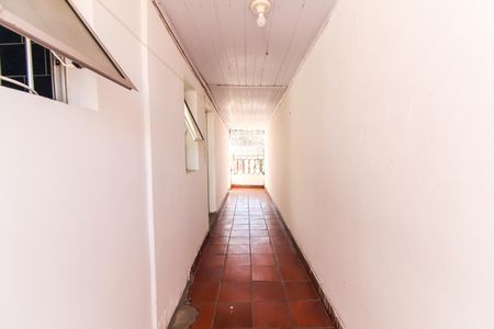 Varanda de casa para alugar com 2 quartos, 250m² em Jardim das Oliveiras, São Paulo