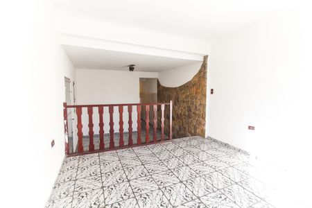Sala de casa para alugar com 2 quartos, 250m² em Jardim das Oliveiras, São Paulo