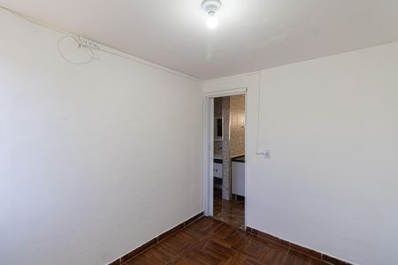 Quarto 1 de casa para alugar com 2 quartos, 57m² em Conjunto Residencial José Bonifácio, São Paulo