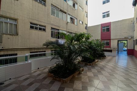 Casa para alugar com 57m², 2 quartos e 1 vaga Casa para alugar com 57m², 2 quartos e 1 vagaÁrea Comum