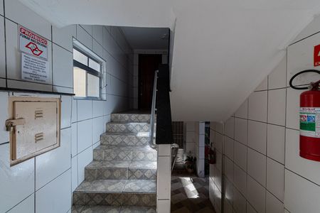 Área Comum de casa para alugar com 2 quartos, 57m² em Conjunto Residencial José Bonifácio, São Paulo
