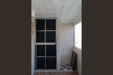 Área de Serviço de casa para alugar com 2 quartos, 57m² em Conjunto Residencial José Bonifácio, São Paulo