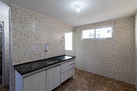 Casa para alugar com 57m², 2 quartos e 1 vaga Casa para alugar com 57m², 2 quartos e 1 vagaCozinha