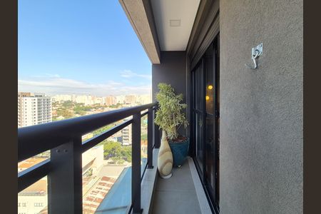 Apartamento à venda com 122m², 2 quartos e 2 vagas Apartamento à venda com 122m², 2 quartos e 2 vagasVaranda da Suíte 1