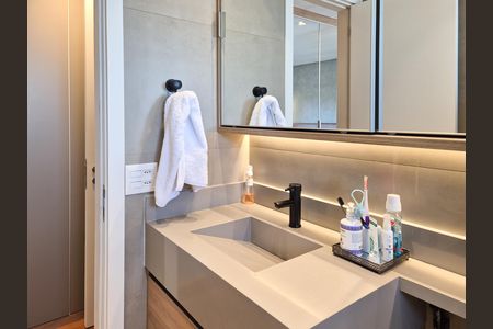 Apartamento à venda com 122m², 2 quartos e 2 vagas Apartamento à venda com 122m², 2 quartos e 2 vagasBanheiro da Suíte 1