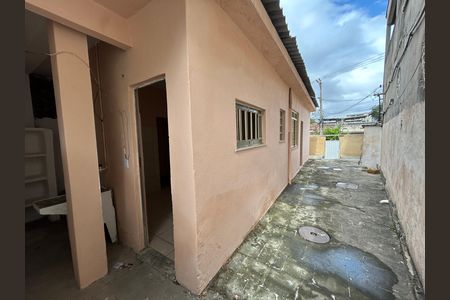 Casa para alugar com 1 quarto, 38m² em Pavuna, Nilópolis