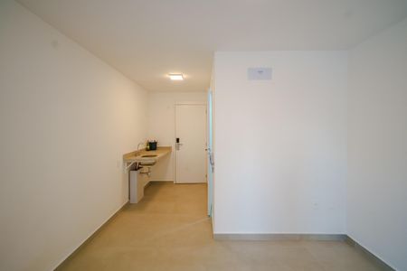 Studio para alugar com 25m², 1 quarto e sem vaga Studio para alugar com 25m², 1 quarto e sem vagaSala/Quarto