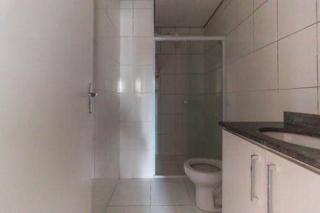 Banheiro de apartamento para alugar com 3 quartos, 73m² em Vila Sao Sebastiao, Mogi das Cruzes