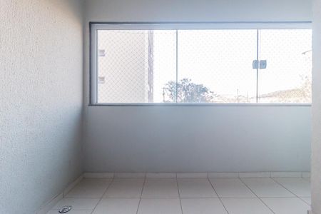 Varanda da Sala de apartamento para alugar com 3 quartos, 73m² em Vila Sao Sebastiao, Mogi das Cruzes