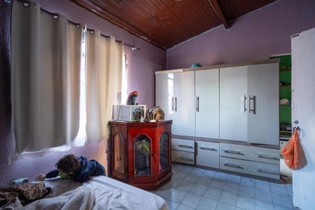 Casa para alugar com 27m², 1 quarto e 1 vagaQuarto 