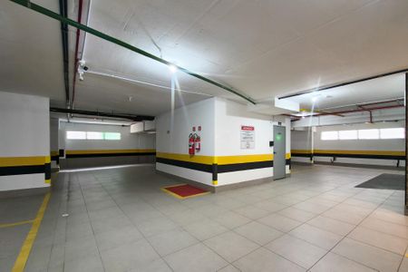 Apartamento para alugar com 83m², 2 quartos e 1 vaga Apartamento para alugar com 83m², 2 quartos e 1 vagaGaragem