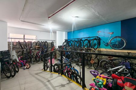 Apartamento para alugar com 83m², 2 quartos e 1 vaga Apartamento para alugar com 83m², 2 quartos e 1 vagaBicicletário