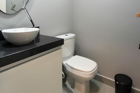 Apartamento para alugar com 83m², 2 quartos e 1 vaga Apartamento para alugar com 83m², 2 quartos e 1 vagaBanheiro