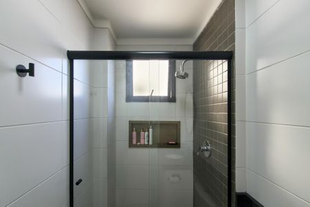 Apartamento para alugar com 83m², 2 quartos e 1 vaga Apartamento para alugar com 83m², 2 quartos e 1 vagaBanheiro da Suíte 1