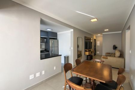 Apartamento para alugar com 83m², 2 quartos e 1 vaga Apartamento para alugar com 83m², 2 quartos e 1 vagaSala