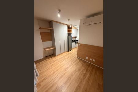 Foto 01 de kitnet/studio para alugar com 1 quarto, 24m² em Itaim Bibi, São Paulo