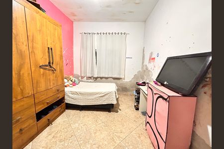 Casa à venda com 132m², 2 quartos e 1 vaga