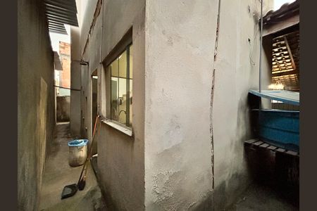 Casa à venda com 2 quartos, 132m² em Arvoredo, Contagem