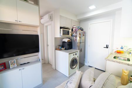 Studio para alugar com 28m², 1 quarto e 1 vaga Studio para alugar com 28m², 1 quarto e 1 vagaSala/Cozinha