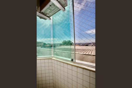 Varanda da Suíte de apartamento para alugar com 3 quartos, 90m² em Jardim Industrial, Contagem