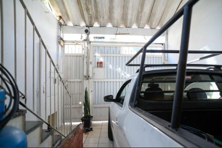 Garagem de casa para alugar com 2 quartos, 80m² em Vila Brasilio Machado, São Paulo