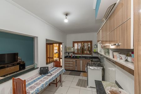 Casa para alugar com 150m², 2 quartos e 4 vagas Casa para alugar com 150m², 2 quartos e 4 vagasCozinha