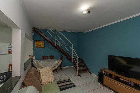 Casa para alugar com 150m², 2 quartos e 4 vagas Casa para alugar com 150m², 2 quartos e 4 vagasSala de Estar/Jantar