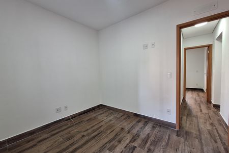 Apartamento para alugar com 65m², 2 quartos e 1 vaga Apartamento para alugar com 65m², 2 quartos e 1 vagaQuarto