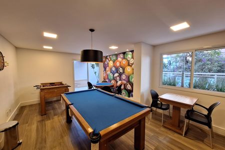 Apartamento para alugar com 65m², 2 quartos e 1 vaga Apartamento para alugar com 65m², 2 quartos e 1 vagaSala de Jogos