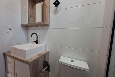 Apartamento para alugar com 65m², 2 quartos e 1 vaga Apartamento para alugar com 65m², 2 quartos e 1 vagaBanheiro da Suíte