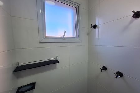 Apartamento para alugar com 65m², 2 quartos e 1 vaga Apartamento para alugar com 65m², 2 quartos e 1 vagaBanheiro Corredor