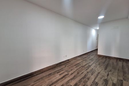 Apartamento para alugar com 65m², 2 quartos e 1 vaga Apartamento para alugar com 65m², 2 quartos e 1 vagaSala