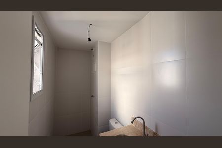 Banheiro da Suíte de apartamento à venda com 2 quartos, 62m² em Setor Bueno, Goiânia