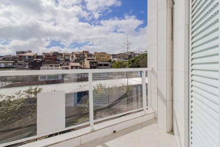 Casa para alugar com 130m², 3 quartos e sem vaga Casa para alugar com 130m², 3 quartos e sem vagaSacada