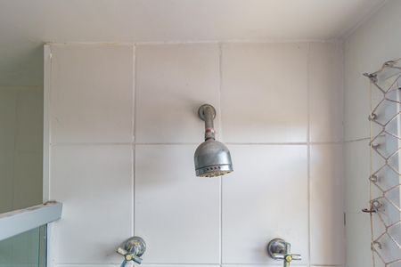 Detalhe - Banheiro de apartamento para alugar com 2 quartos, 50m² em Luz, São Paulo