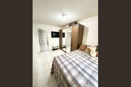 Apartamento para alugar com 75m², 2 quartos e 1 vaga Apartamento para alugar com 75m², 2 quartos e 1 vagaQuarto