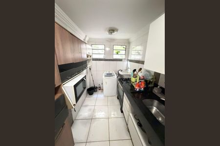 Cozinha de apartamento para alugar com 2 quartos, 75m² em Pernambués, Salvador