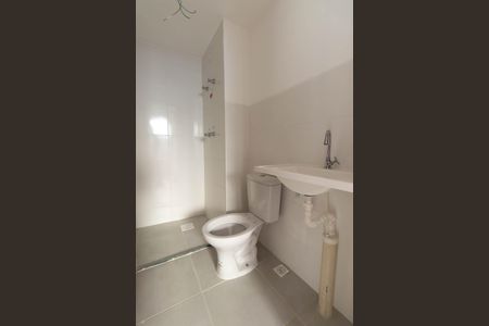 Apartamento para alugar com 46m², 2 quartos e 1 vaga Apartamento para alugar com 46m², 2 quartos e 1 vagaBanheiro