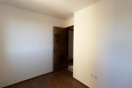 Quarto 1 de apartamento para alugar com 2 quartos, 46m² em Arrastão, São Gonçalo