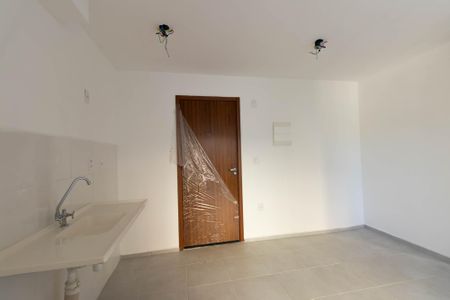 Apartamento para alugar com 46m², 2 quartos e 1 vaga Apartamento para alugar com 46m², 2 quartos e 1 vagaCozinha e Área de Serviço