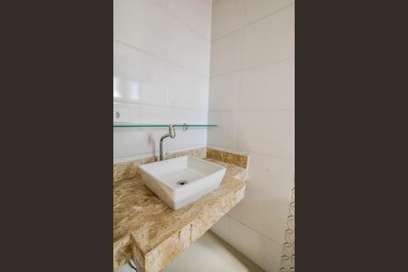 Apartamento à venda com 55m², 2 quartos e 1 vaga Apartamento à venda com 55m², 2 quartos e 1 vagaBanheiro da Suíte