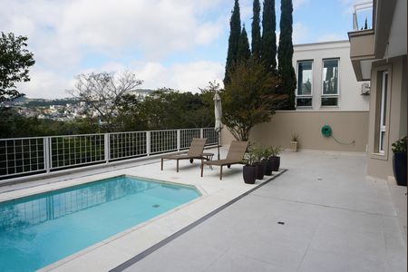 Casa de condomínio à venda com 427m², 3 quartos e 4 vagasPiscina