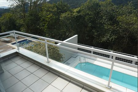 Sacada de casa de condomínio à venda com 3 quartos, 427m² em Alphaville, Santana de Parnaíba