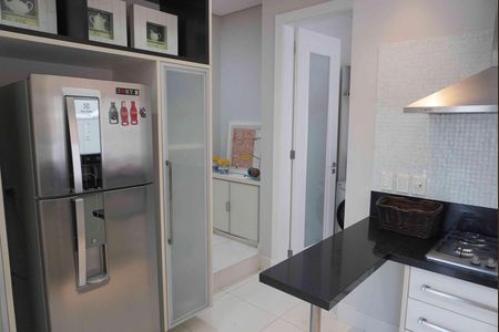 Casa de condomínio à venda com 427m², 3 quartos e 4 vagas Casa de condomínio à venda com 427m², 3 quartos e 4 vagasCozinha