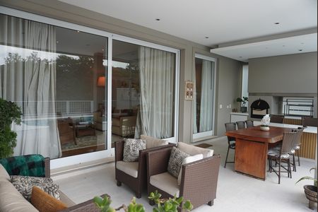 Casa de condomínio à venda com 427m², 3 quartos e 4 vagasÁrea gourmet