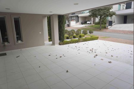 Garagem de casa de condomínio à venda com 3 quartos, 427m² em Alphaville, Santana de Parnaíba