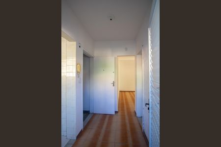 Apartamento para alugar com 70m², 2 quartos e 1 vaga Apartamento para alugar com 70m², 2 quartos e 1 vagaCorredor