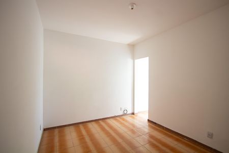 Apartamento para alugar com 70m², 2 quartos e 1 vaga Apartamento para alugar com 70m², 2 quartos e 1 vagaSala