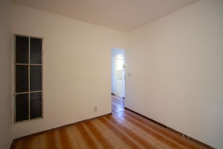 Sala de apartamento para alugar com 2 quartos, 70m² em Covanca, São Gonçalo